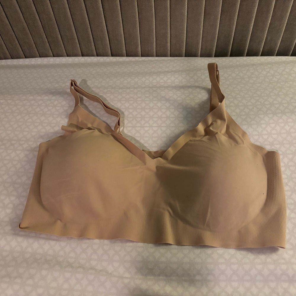 True adjustable strap triangle bra - Picture 2 of 4